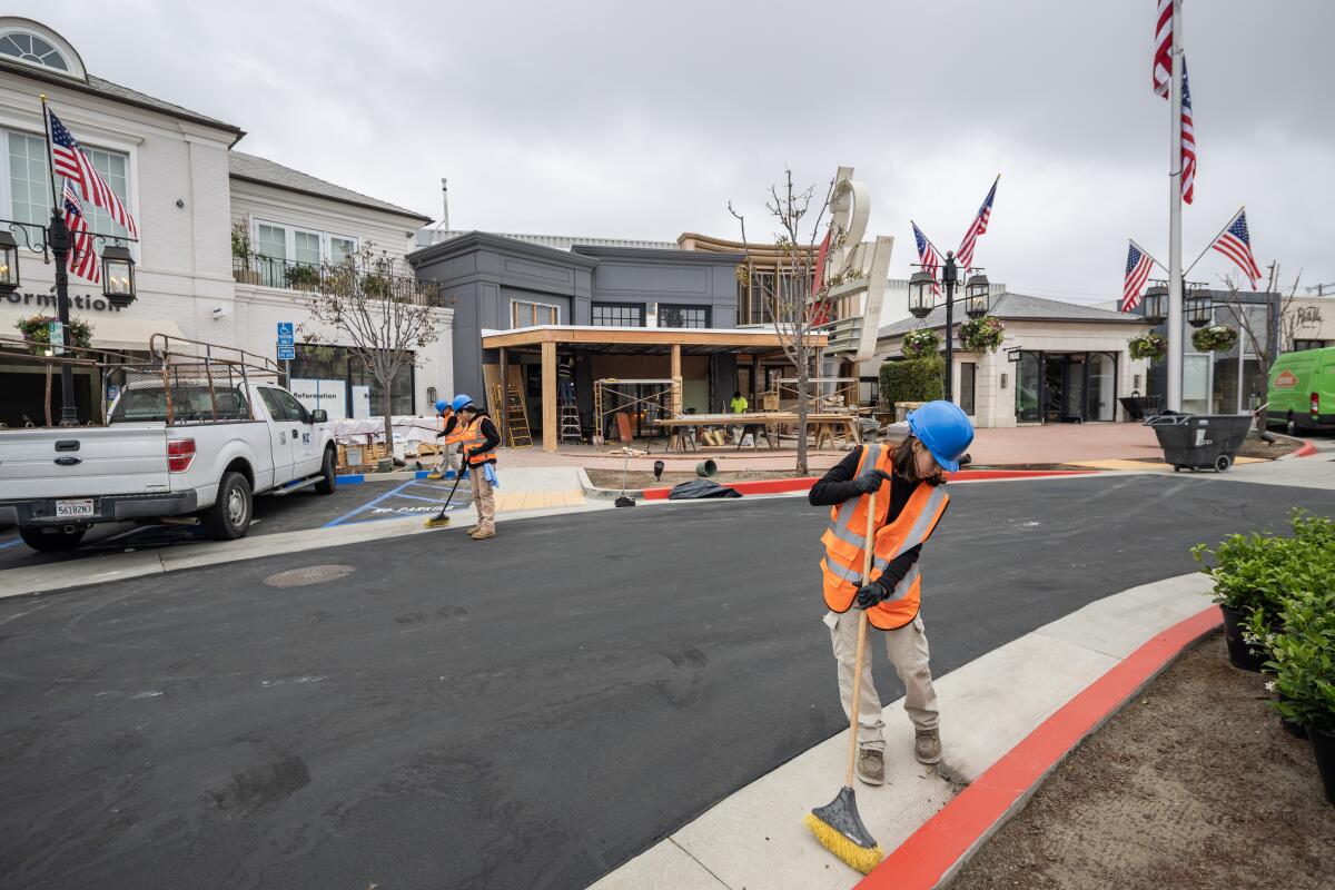 Construction takes place at Rick Caruso's Palisades Village