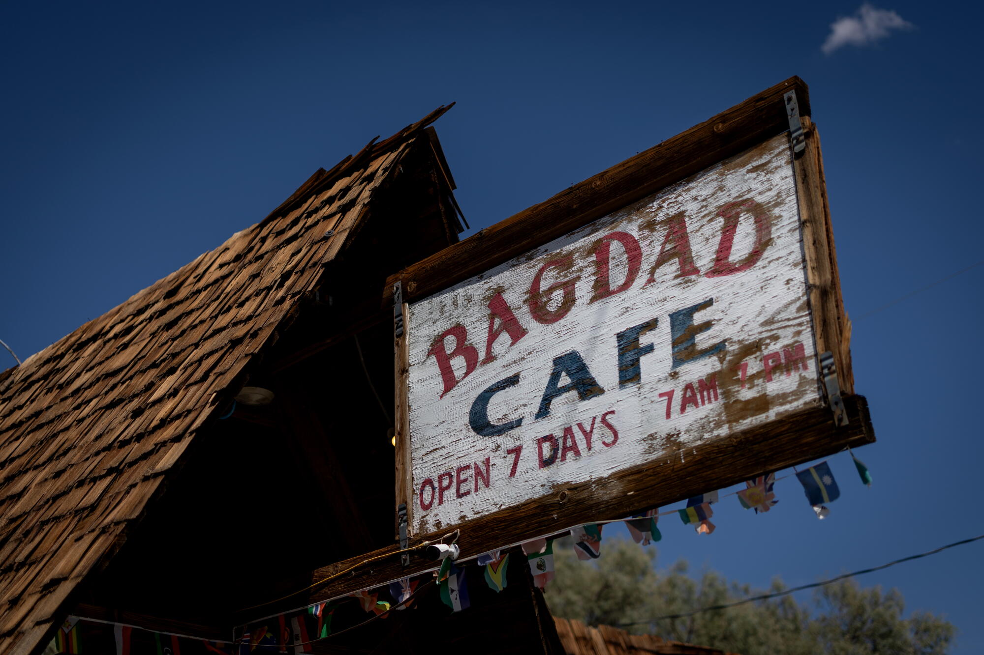 The exterior of the Bagdad Cafe.