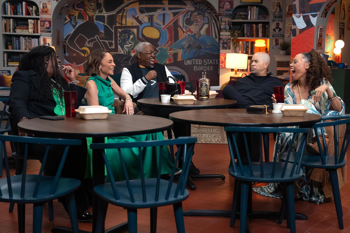 Original “A Different World” cast members reprise their roles in the new version of the series